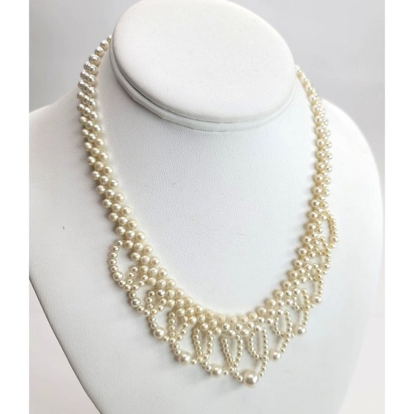 Beaded Necklace Gold Tone and Faux Pearl Vintage White Cream 17" DH776 - Picture 1 of 5